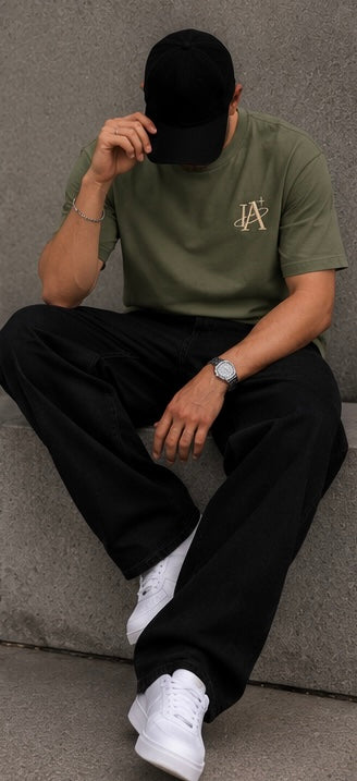 T-shirt vert IA ROYALE : porté en position assise