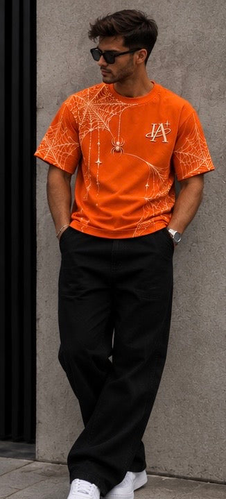 T-shirt Spider orange IA ROYALE : porté de face